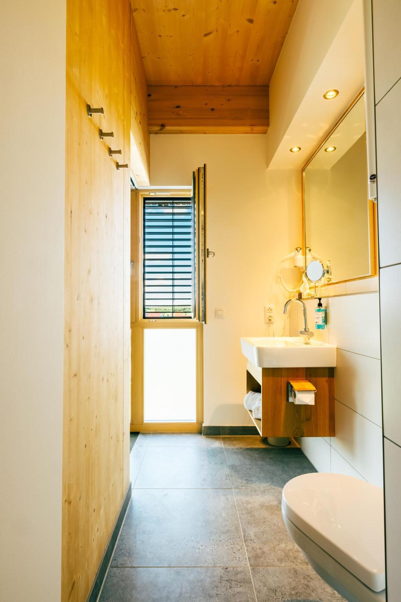 Oekohotel Aus Holz Alea Eco Пфаффенгофен-ан-дер-Ільм Екстер'єр фото